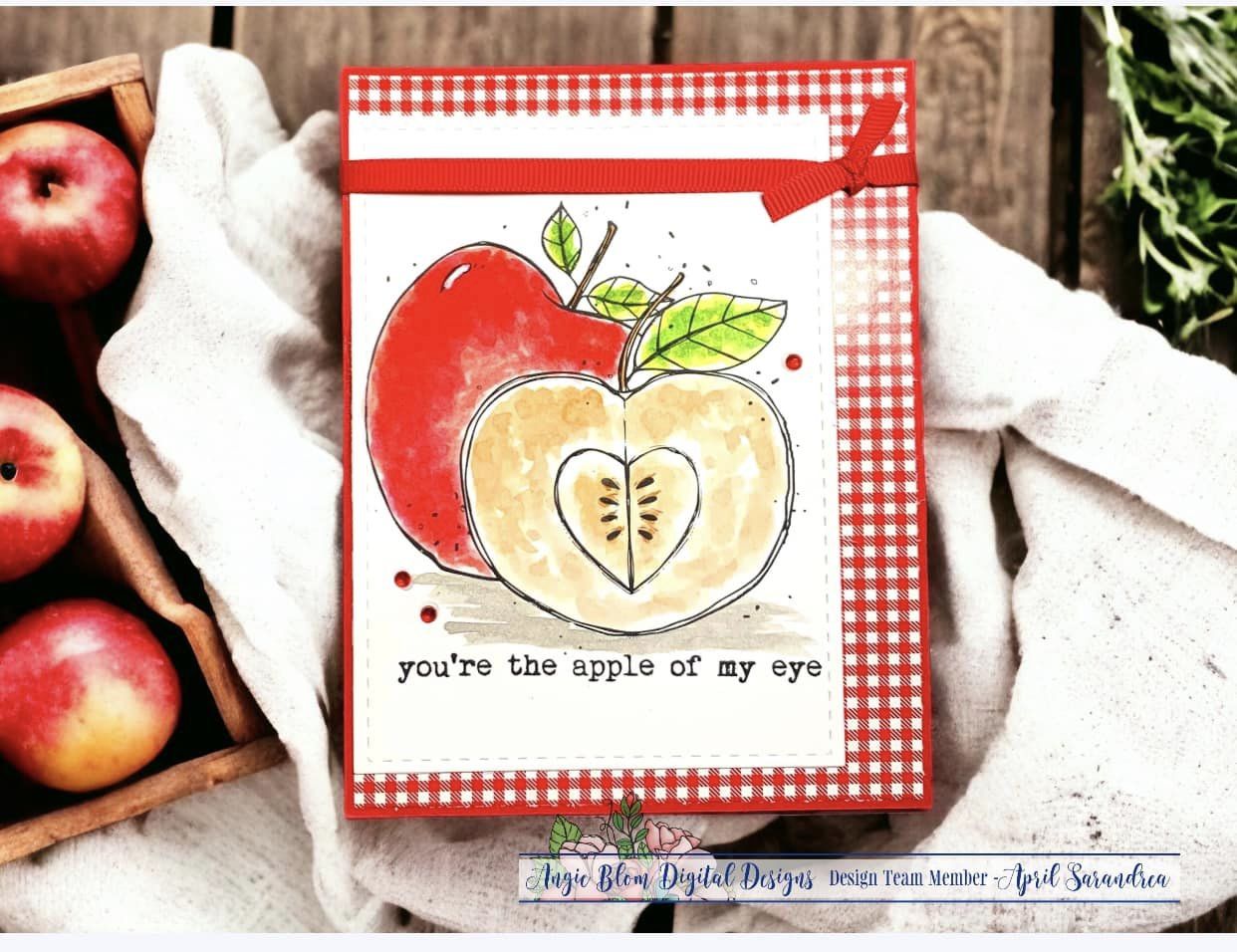 Apple-solutely Adore You